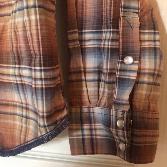 Men’s western-style cowboy shirt. - Picture 3 of 6